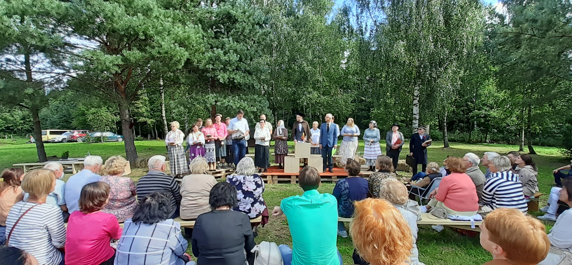 2020-08-30 Tauragės liaudies teatras jubiliejų minėjo spektakliu,muzika ir poezija