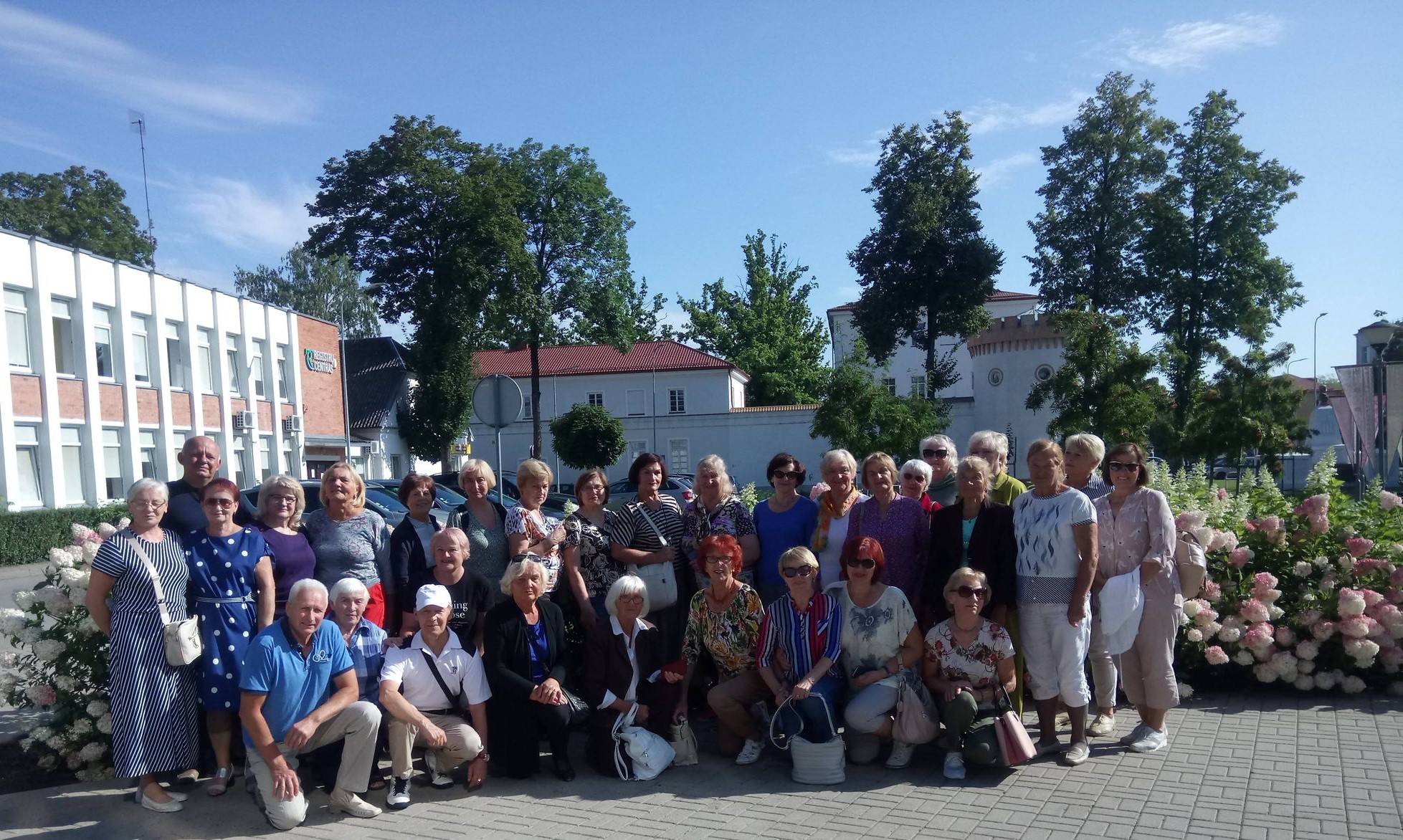 2021-08-11 Tauragės kraštą aplankė  Klaipėdos senjorų šokių kolektyvas