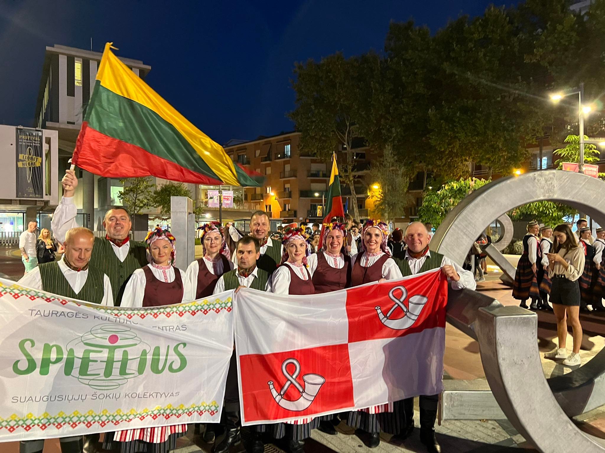 2022-09-20 Šokių kolektyvas „Spietlius”  festivalyje Blue Diamond 2022