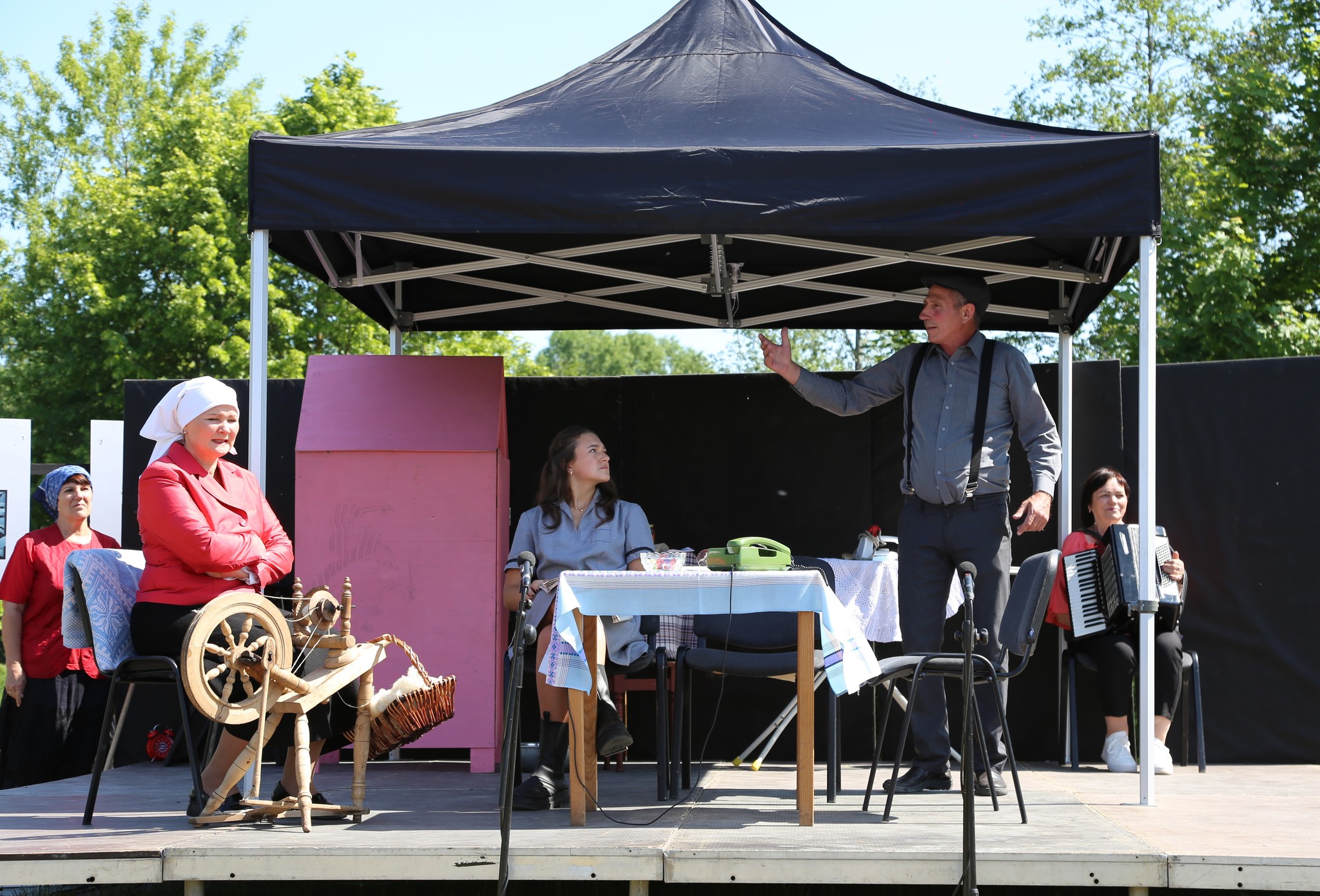 Kartų parko saloje kurėme TEATRO stebuklą!