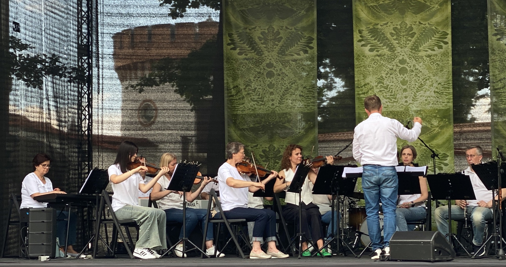 2024-05-31 Tauragės Kultūros centro Lengvosios muzikos orkestras ir jaunieji atlikėjai
