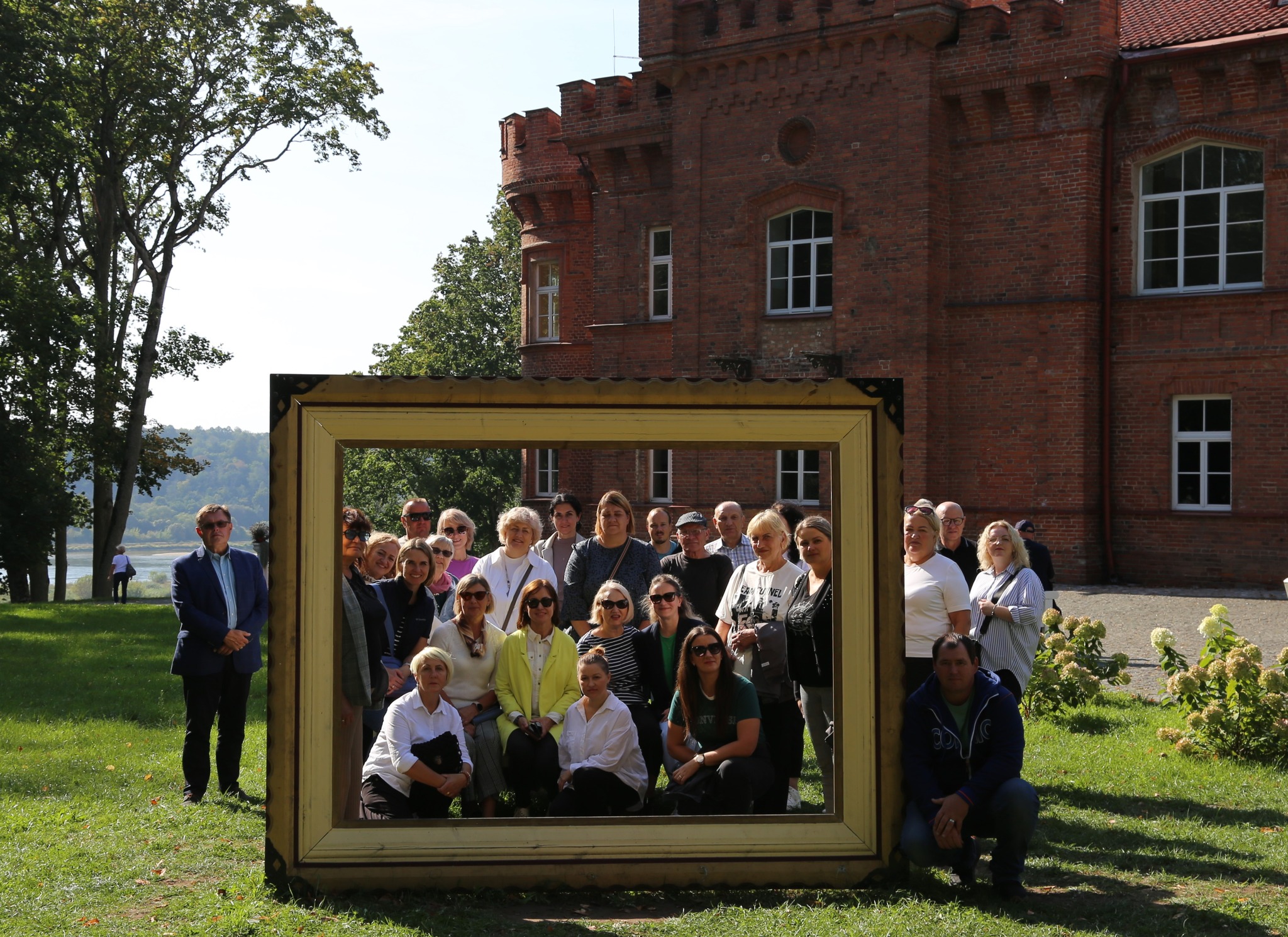 2024-09-24 Tauragės kultūros darbuotojai aplankė Jurbarko kraštą