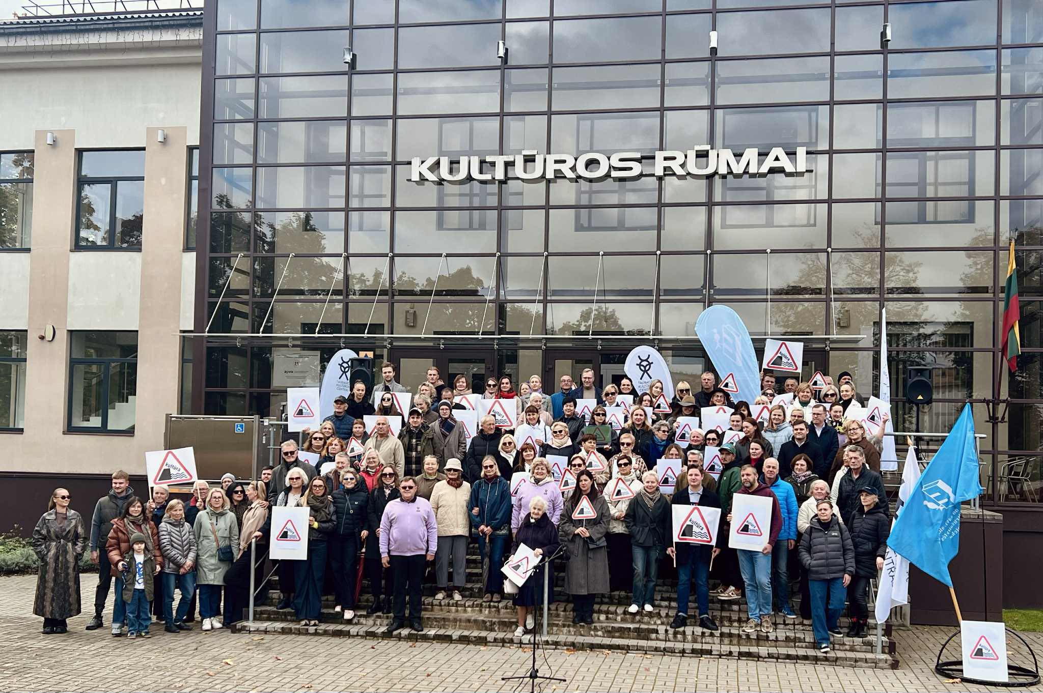 2025-10-04 Kultūros bendruomenės įspėjamasis streikas