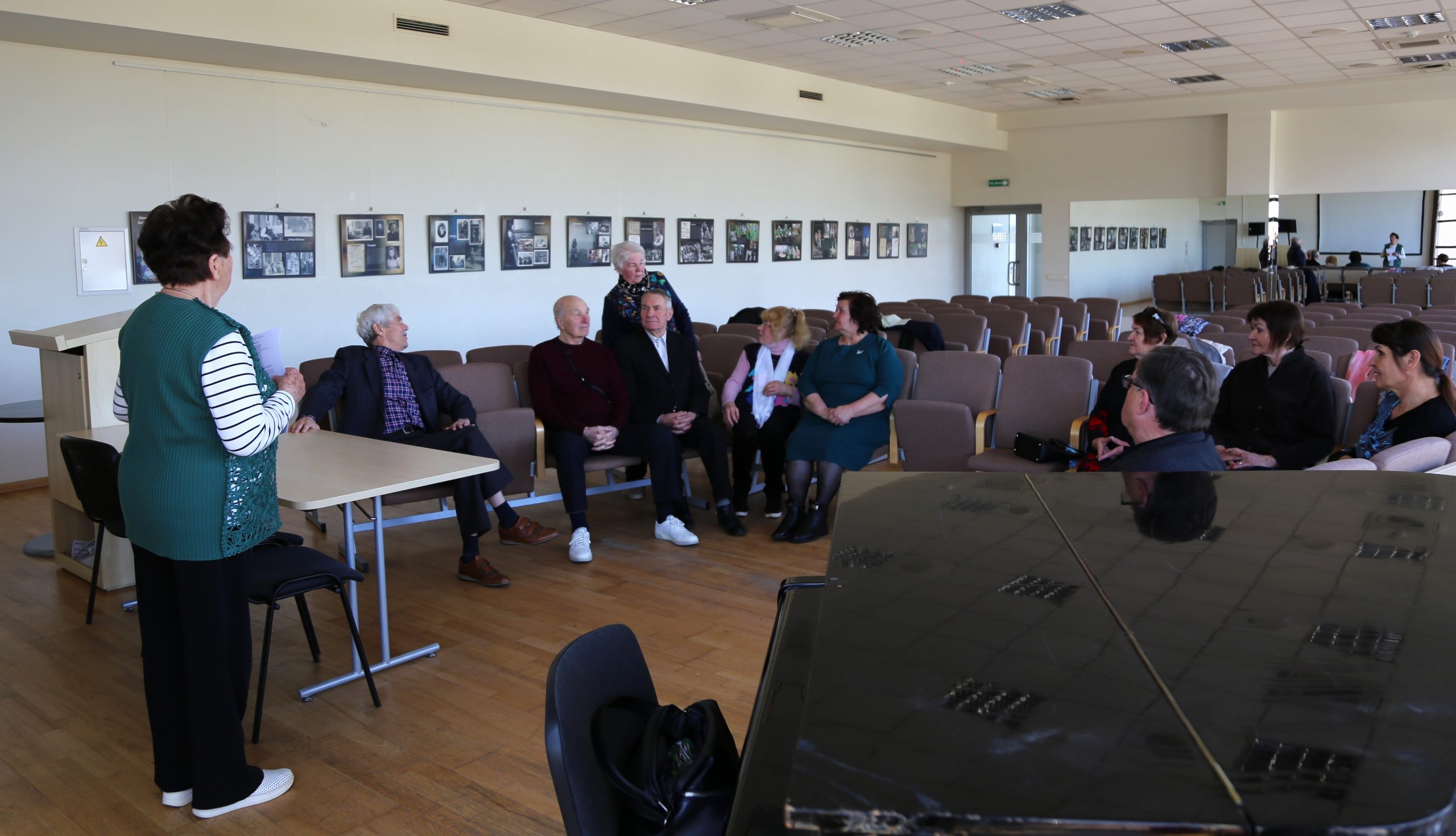 2026-04-22 Į Tauragės kultūros rūmus sugrįžta Kultūros darbuotojų Senjorų klubas