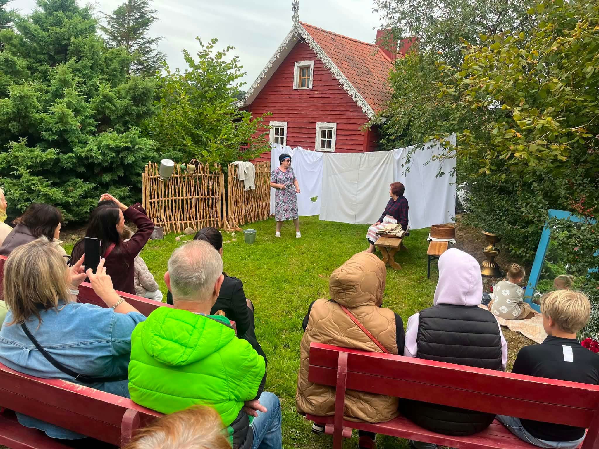 2026-08-30 Vasarą palydėta su Liaudies teatru – ten, kur teatras tampa bendryste